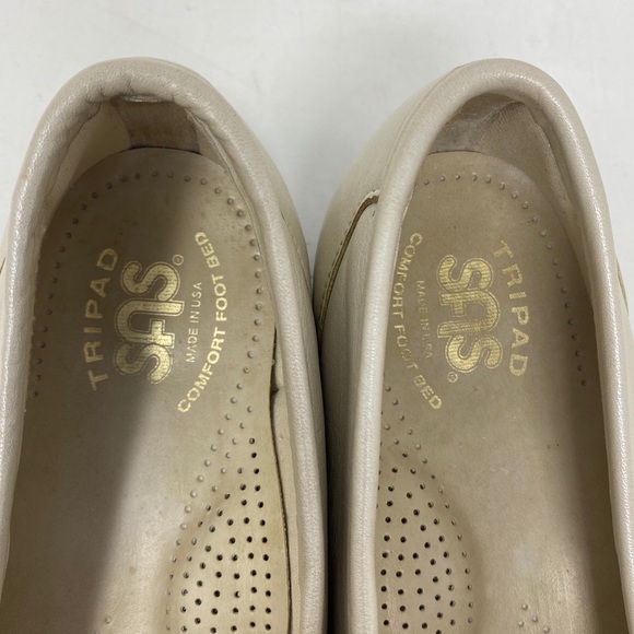 SAS 8.5 Leather Ivory Pearlized Comfort Shoes - Picture 4 of 6